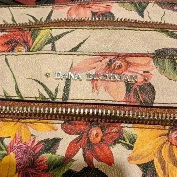 Dana Buchman Everly Crossbody - Picture 2 of 10